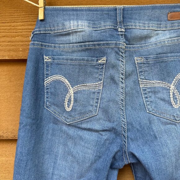 Wallflower Skinny Stretch Double Button Mid Rise Blue Jeans Size 7 - Picture 11 of 12